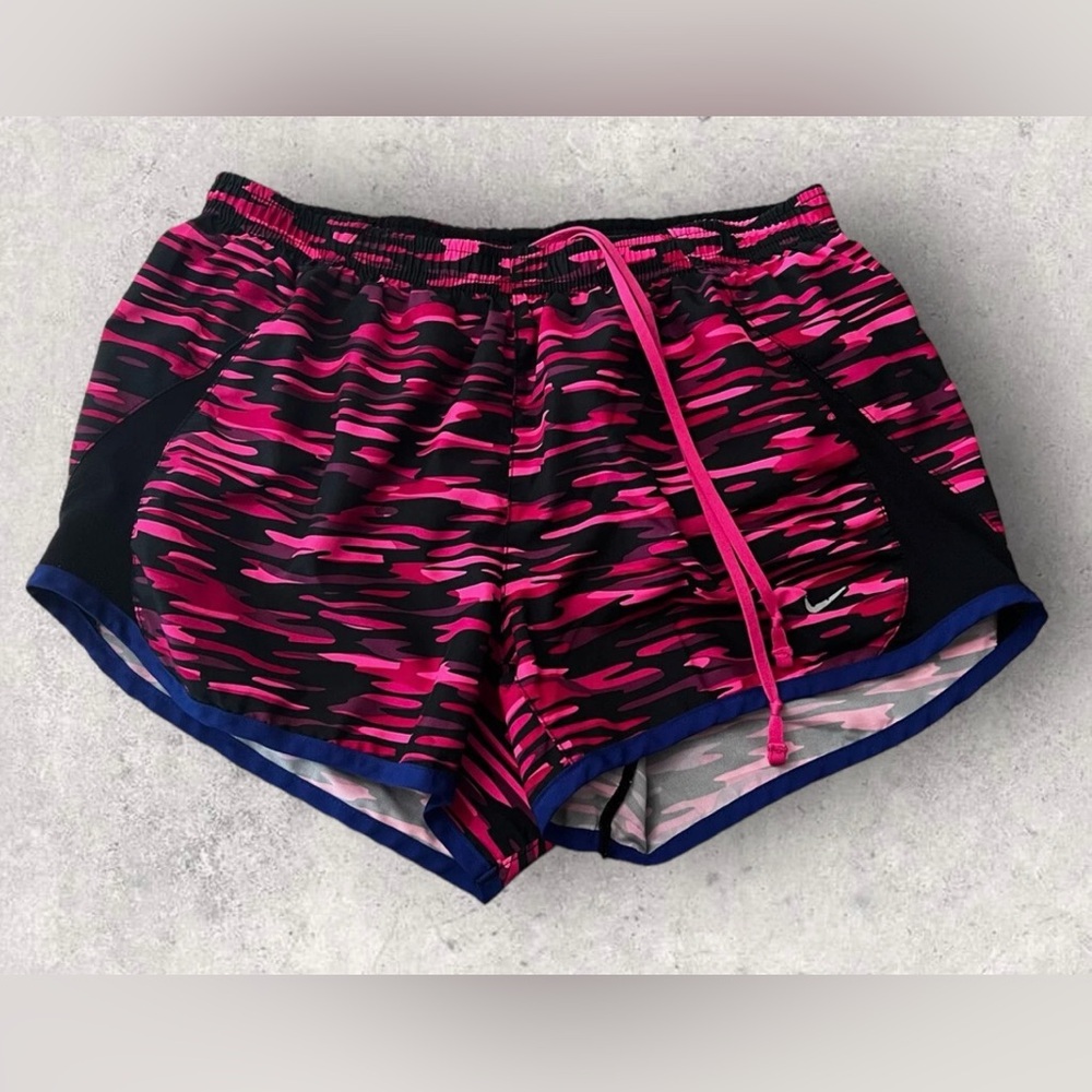 Nike Women's Hot Pink and Black Patterned Athletic Shorts